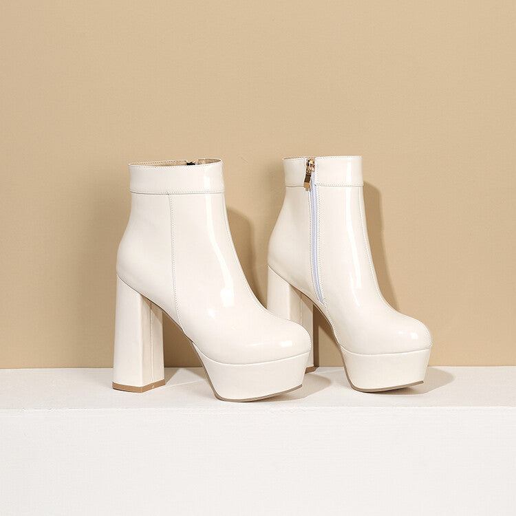 Graceful Orthopedic Boots for Modern Look