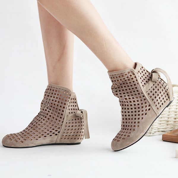 Comfortable Orthopedic Boots for Daily Wear
