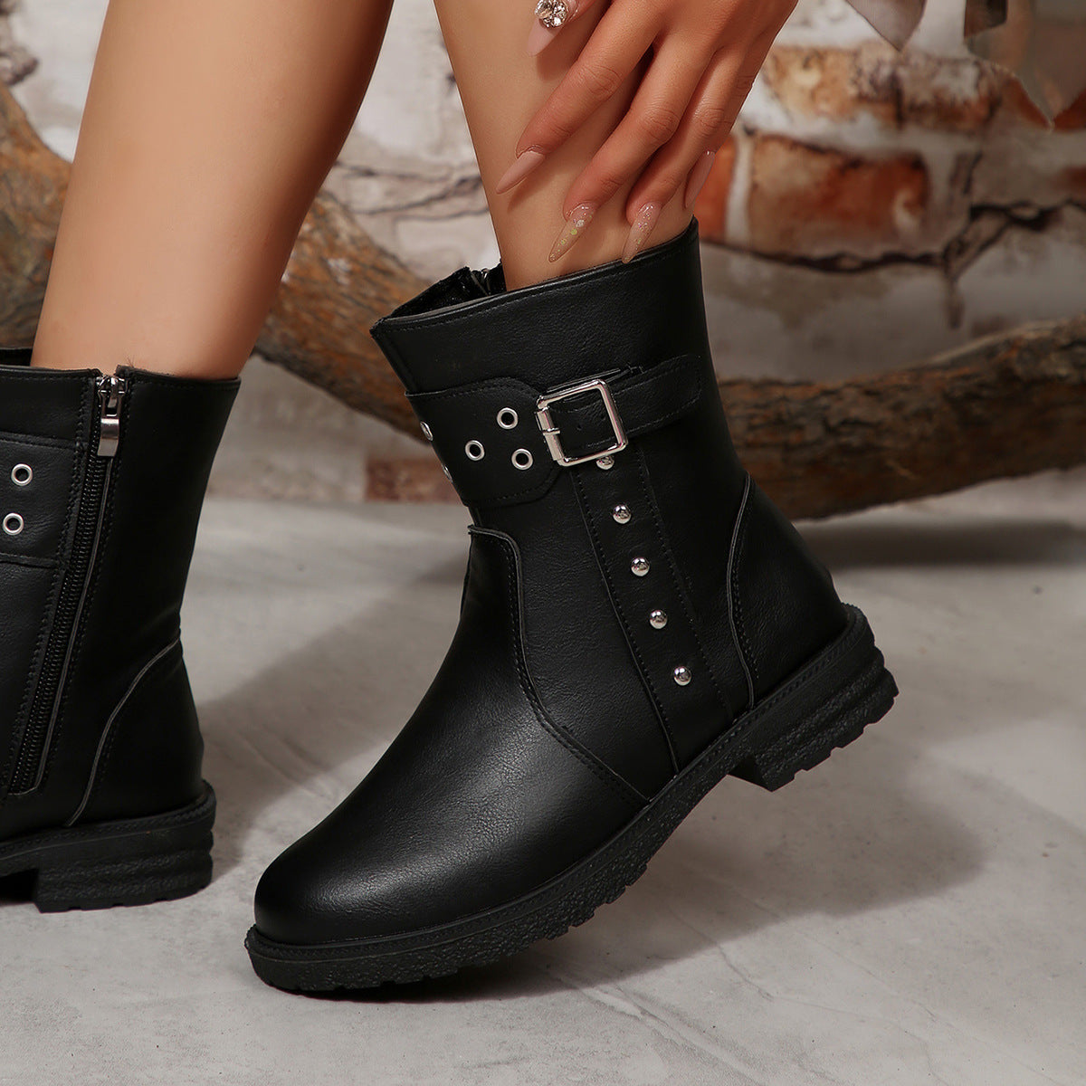 Graceful Orthopedic Boots for Modern Look