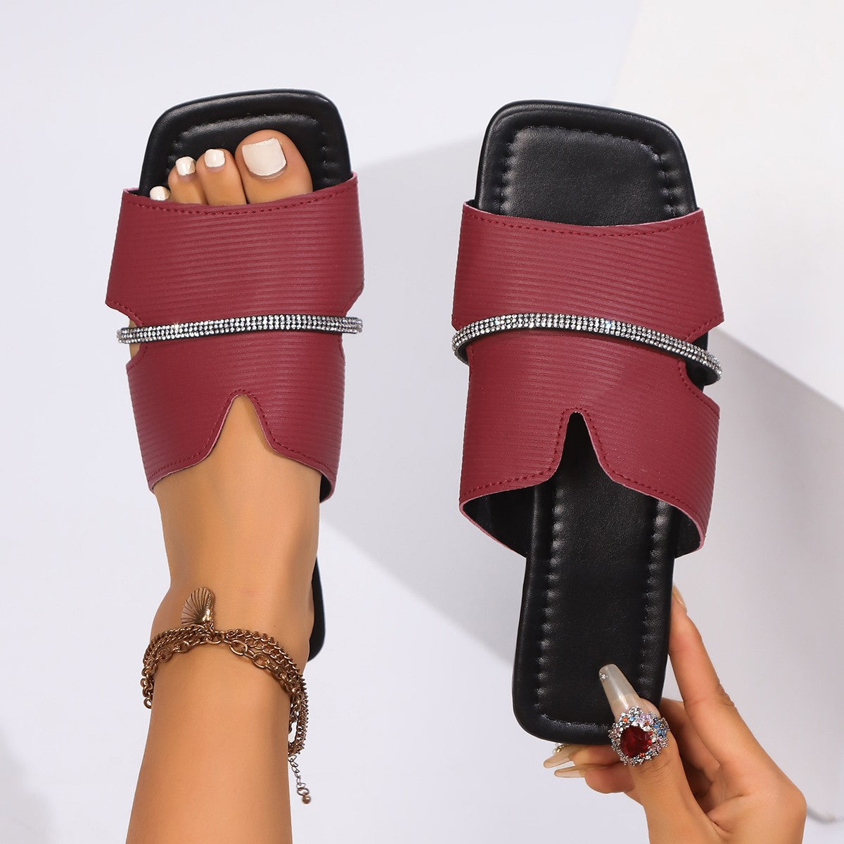 Chic Orthopedic Sandals with Unique Design