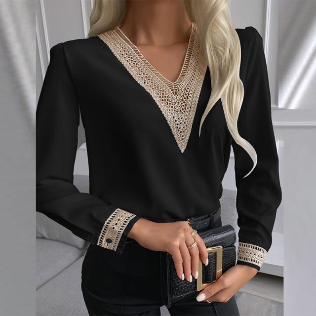 Effortlessly Elegant Blouse with a Timeless Design