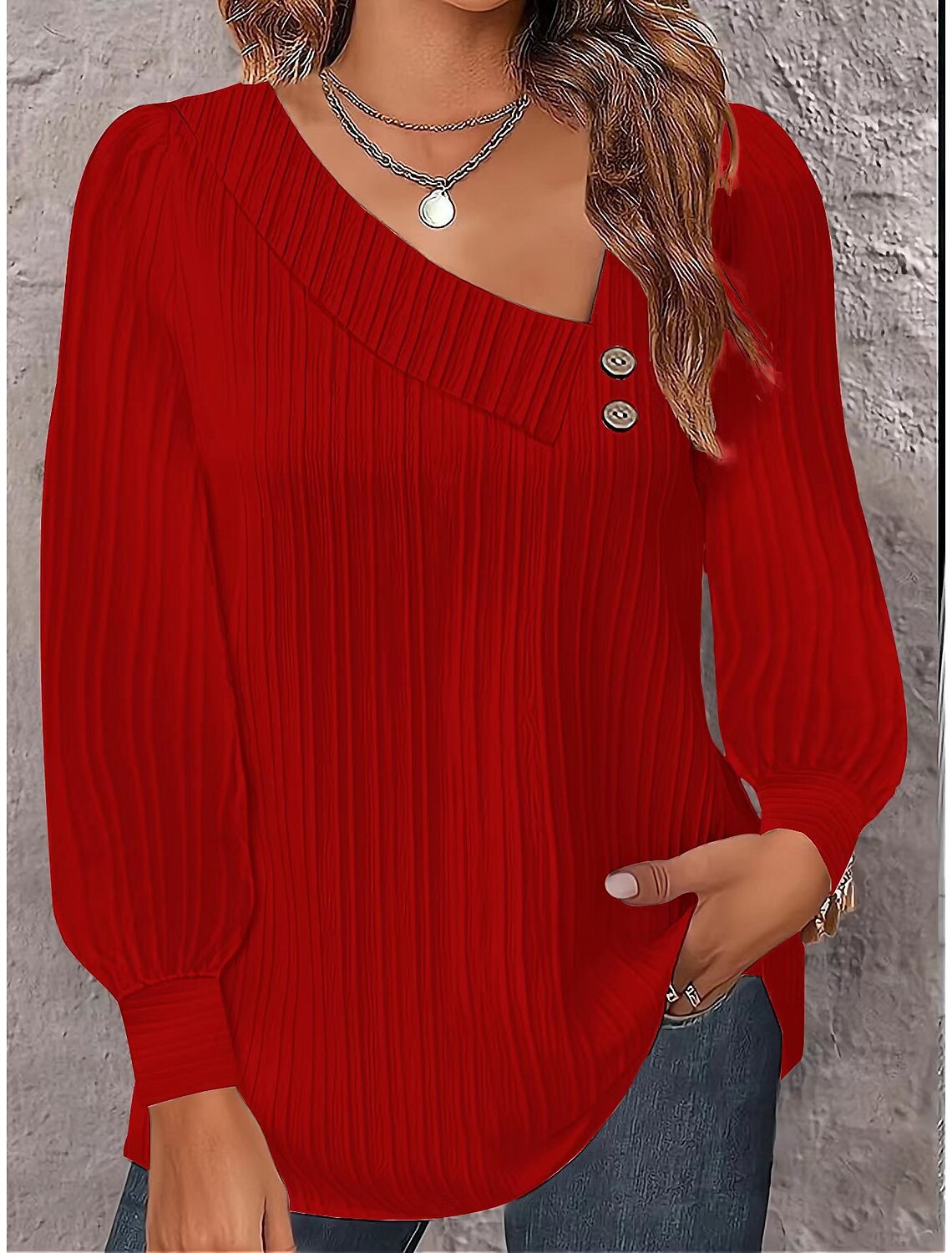 Sophisticated Blouse with a Clean Classic Look