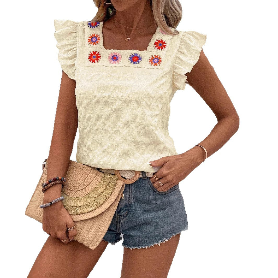 Elegantly Styled Blouse for Everyday Wear