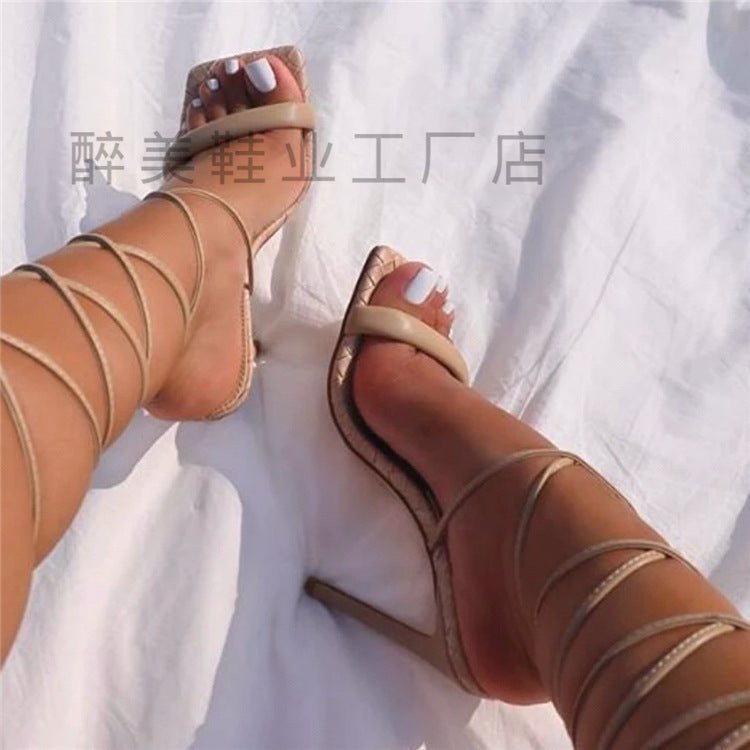 Chic Orthopedic Sandals with Unique Design