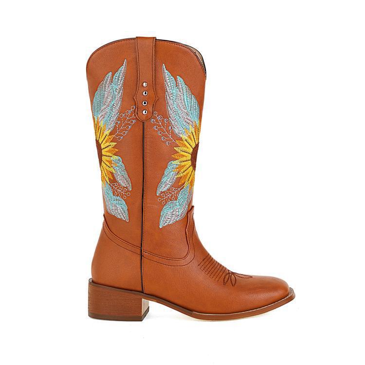 Chic Orthopedic Boots with Unique Design