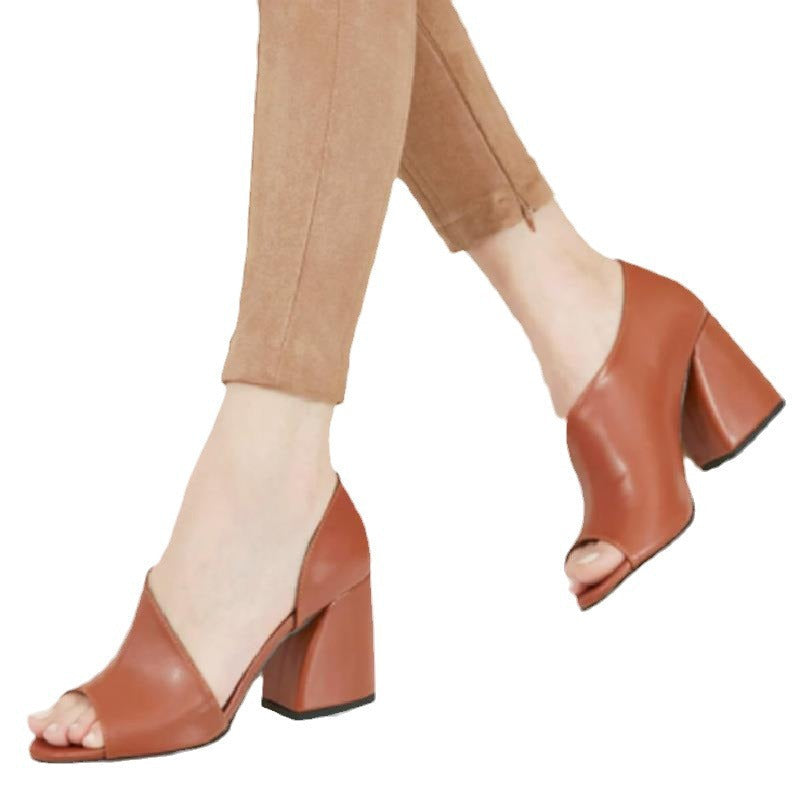 Chic Orthopedic Sandals with Unique Design