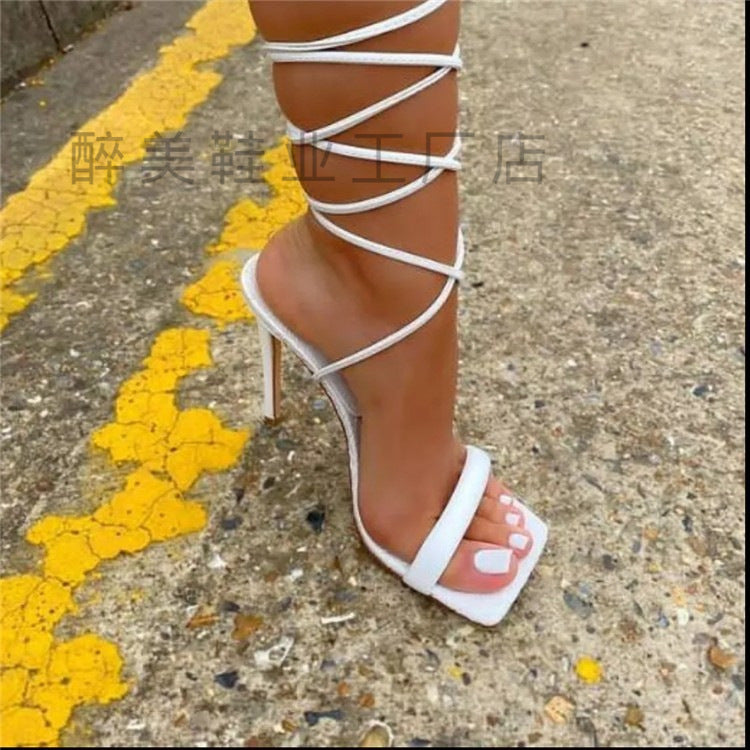 Chic Orthopedic Sandals with Unique Design
