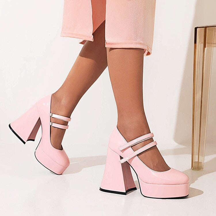 Chic Orthopedic Sandals with Unique Design