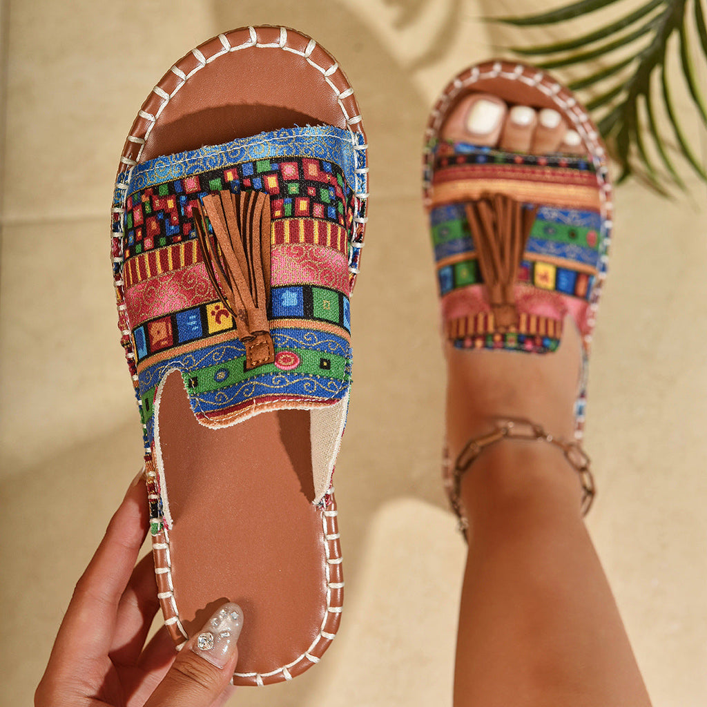 Chic Orthopedic Sandals with Unique Design
