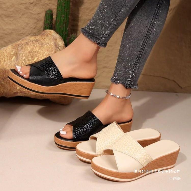 Classic Orthopedic Sandals with Timeless Style