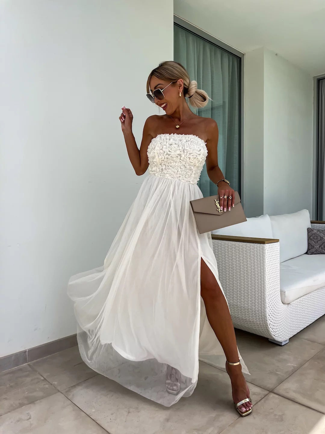 Gracefully Styled Dress for Any Occasion