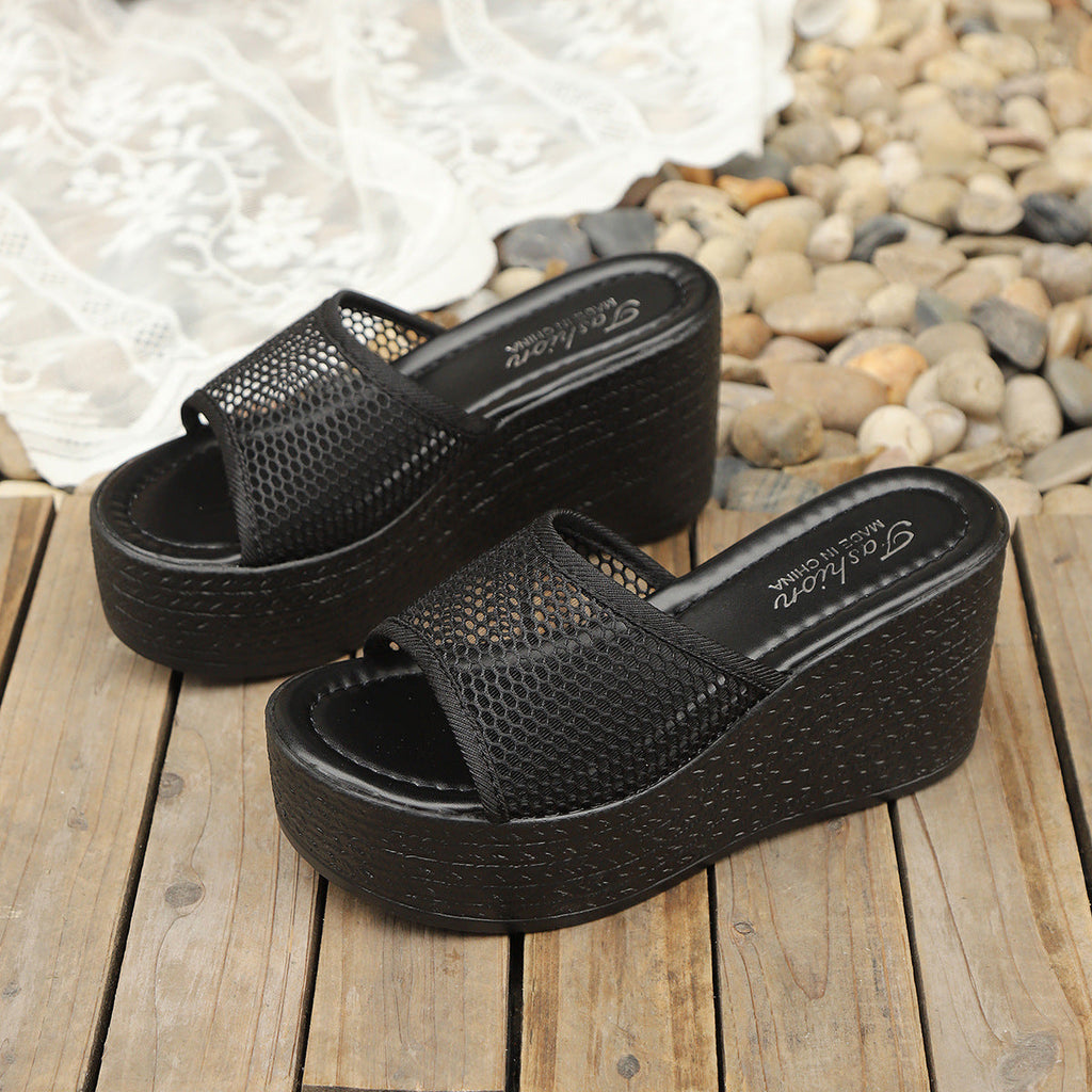 Graceful Orthopedic Sandals for Modern Look
