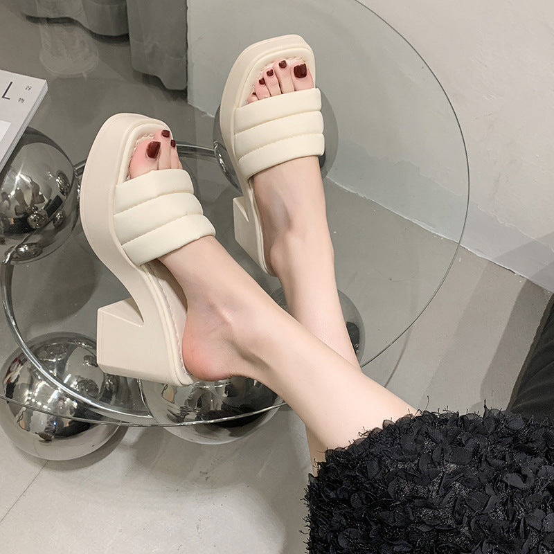 Chic Orthopedic Sandals with Unique Design