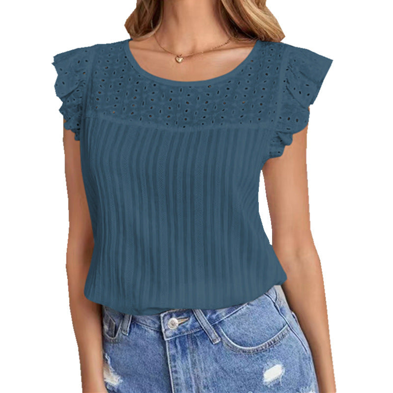 Well Tailored Blouse with a Graceful Silhouette