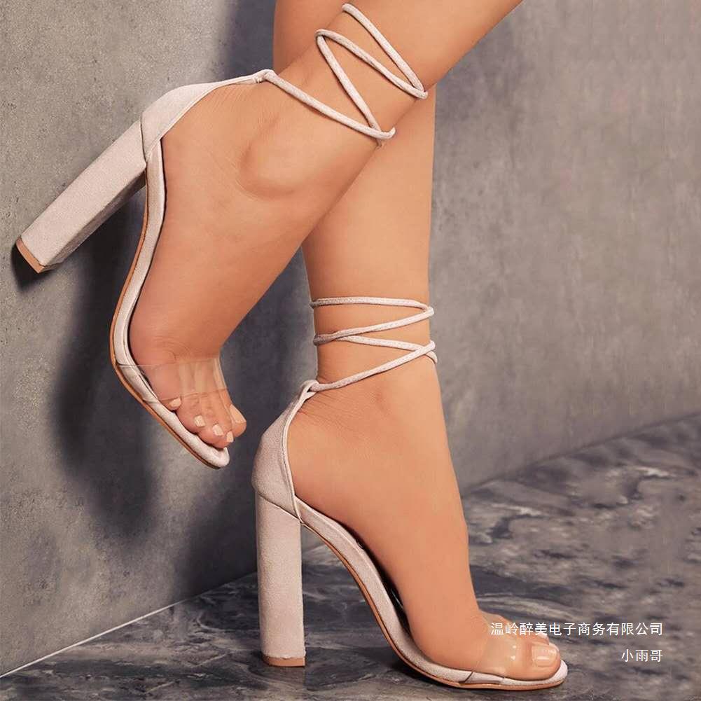 Chic Orthopedic Sandals with Unique Design