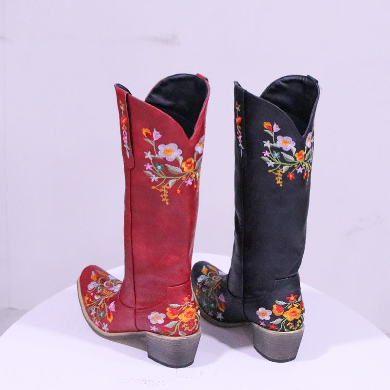Graceful Orthopedic Boots for Modern Look