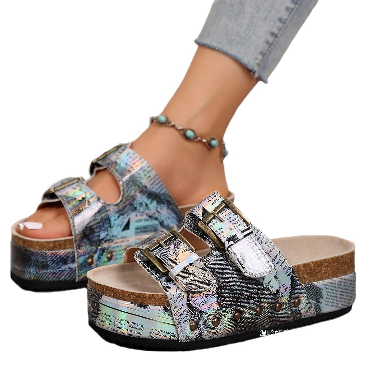 Chic Orthopedic Sandals with Unique Design