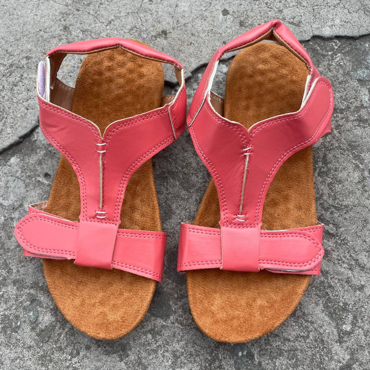 Graceful Orthopedic Sandals for Modern Look