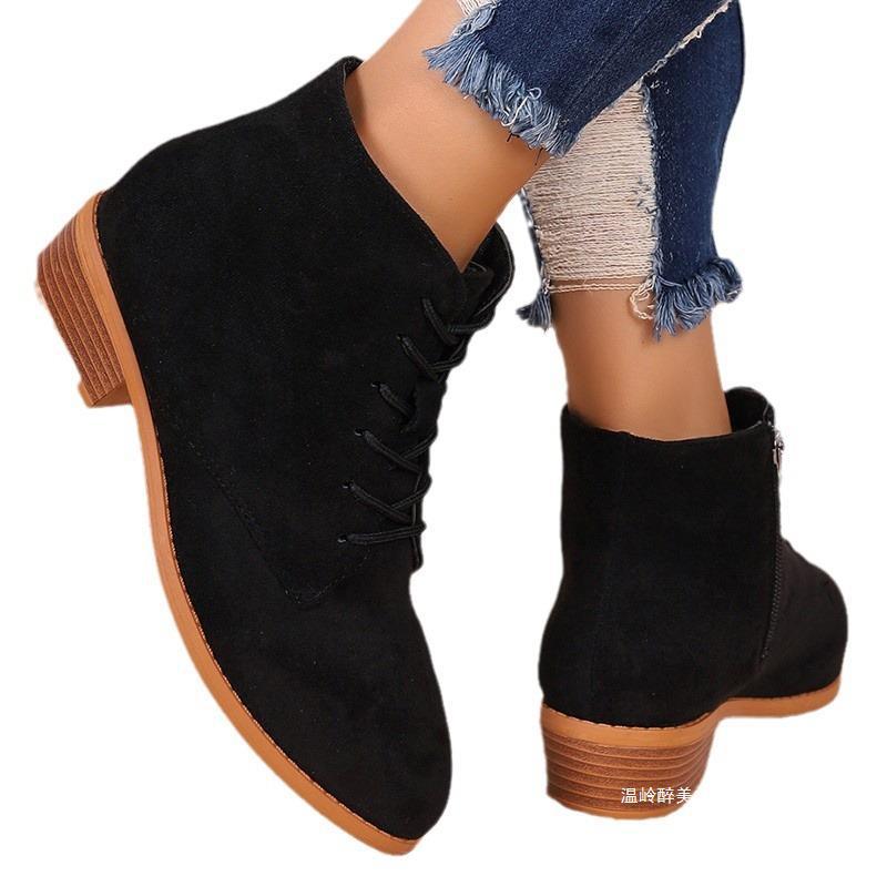 Graceful Orthopedic Boots for Modern Look