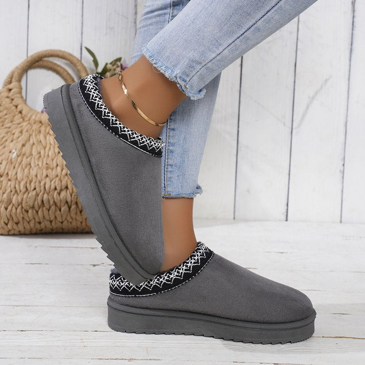 Graceful Orthopedic Boots for Modern Look