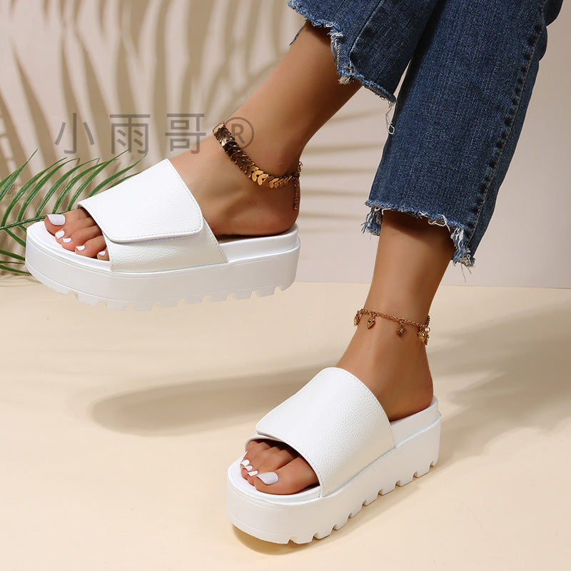 Beautifully Crafted Orthopedic Sandals