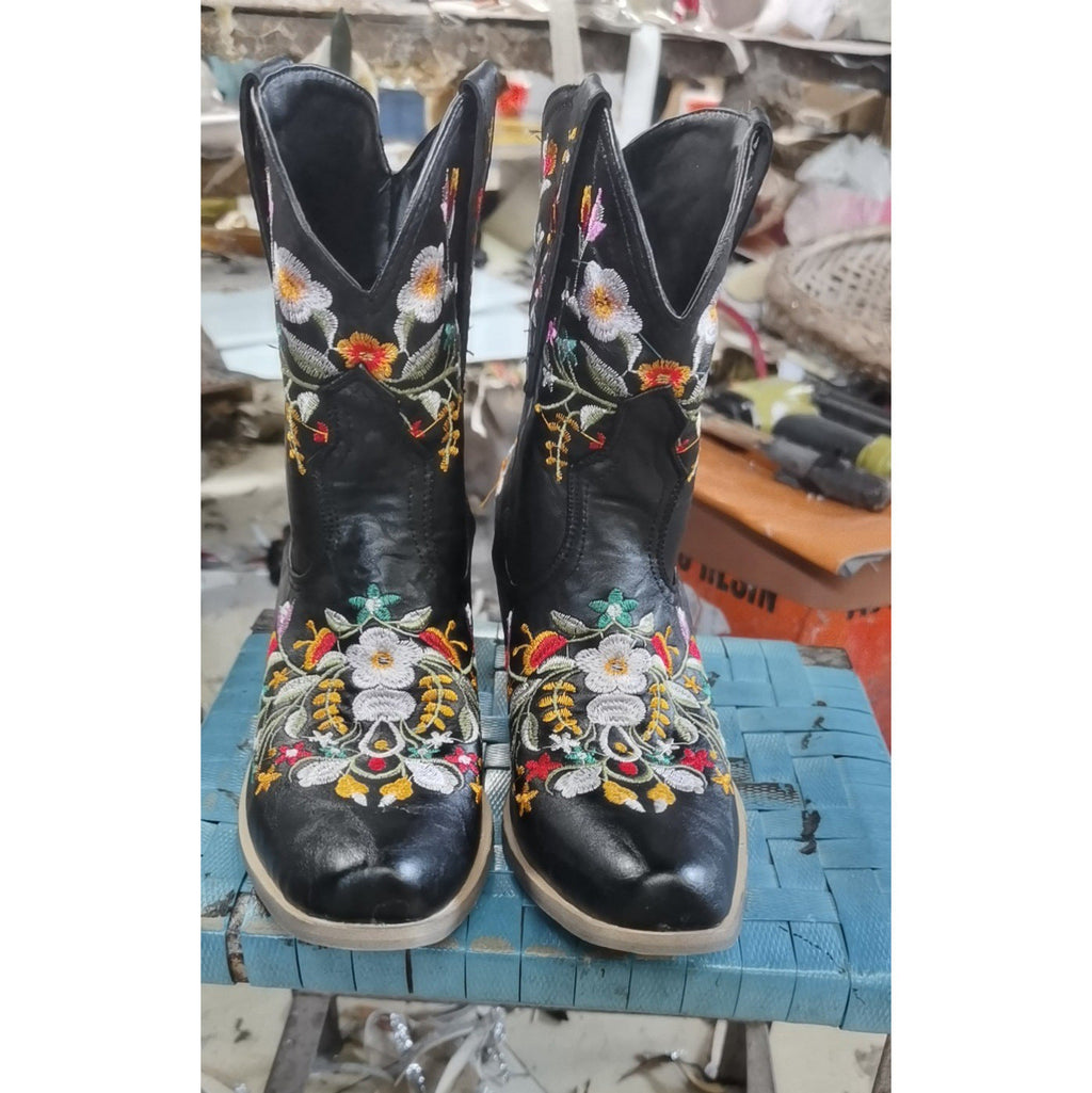 Comfortable Orthopedic Boots for Daily Wear
