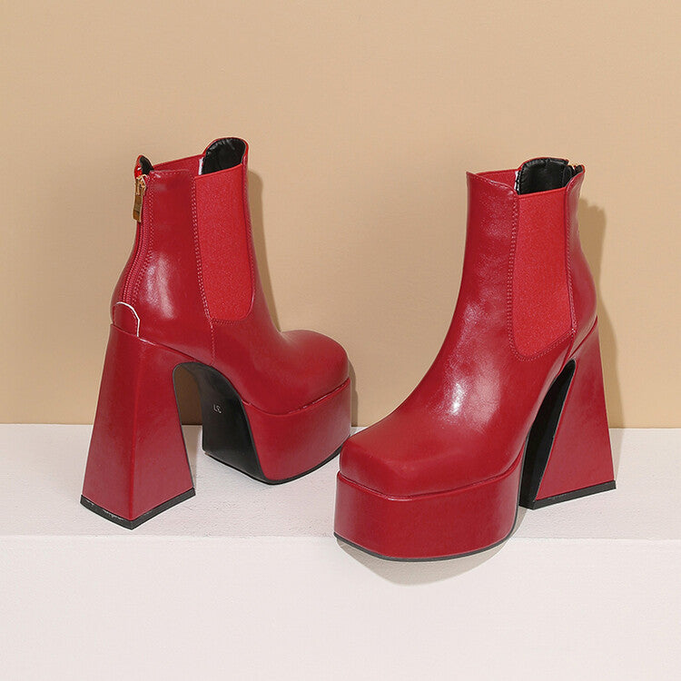 Chic Orthopedic Boots with Unique Design