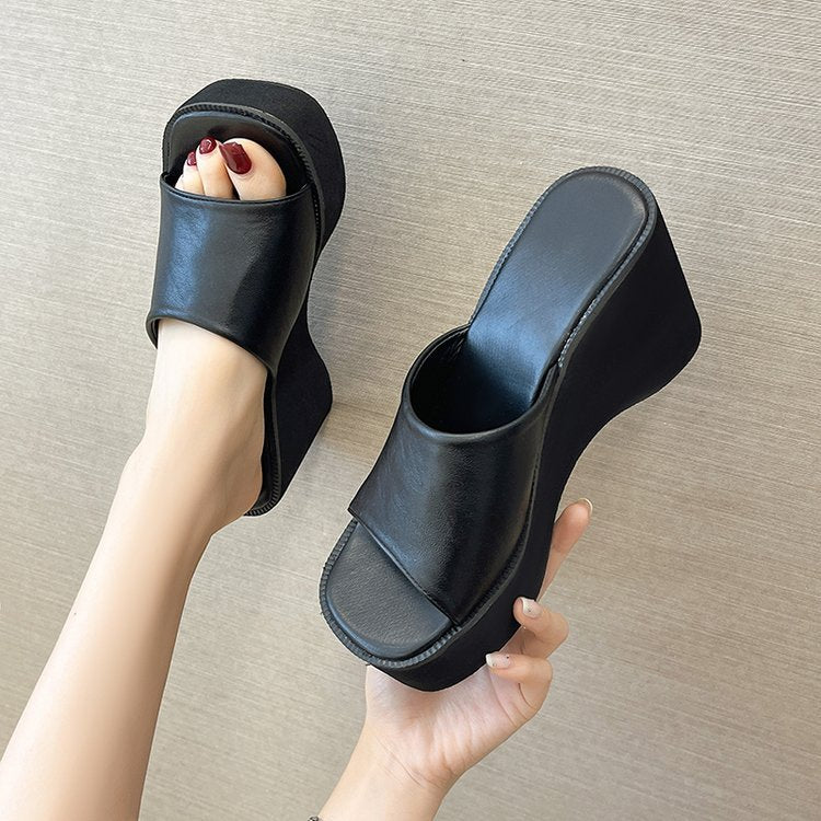 Beautifully Crafted Orthopedic Sandals