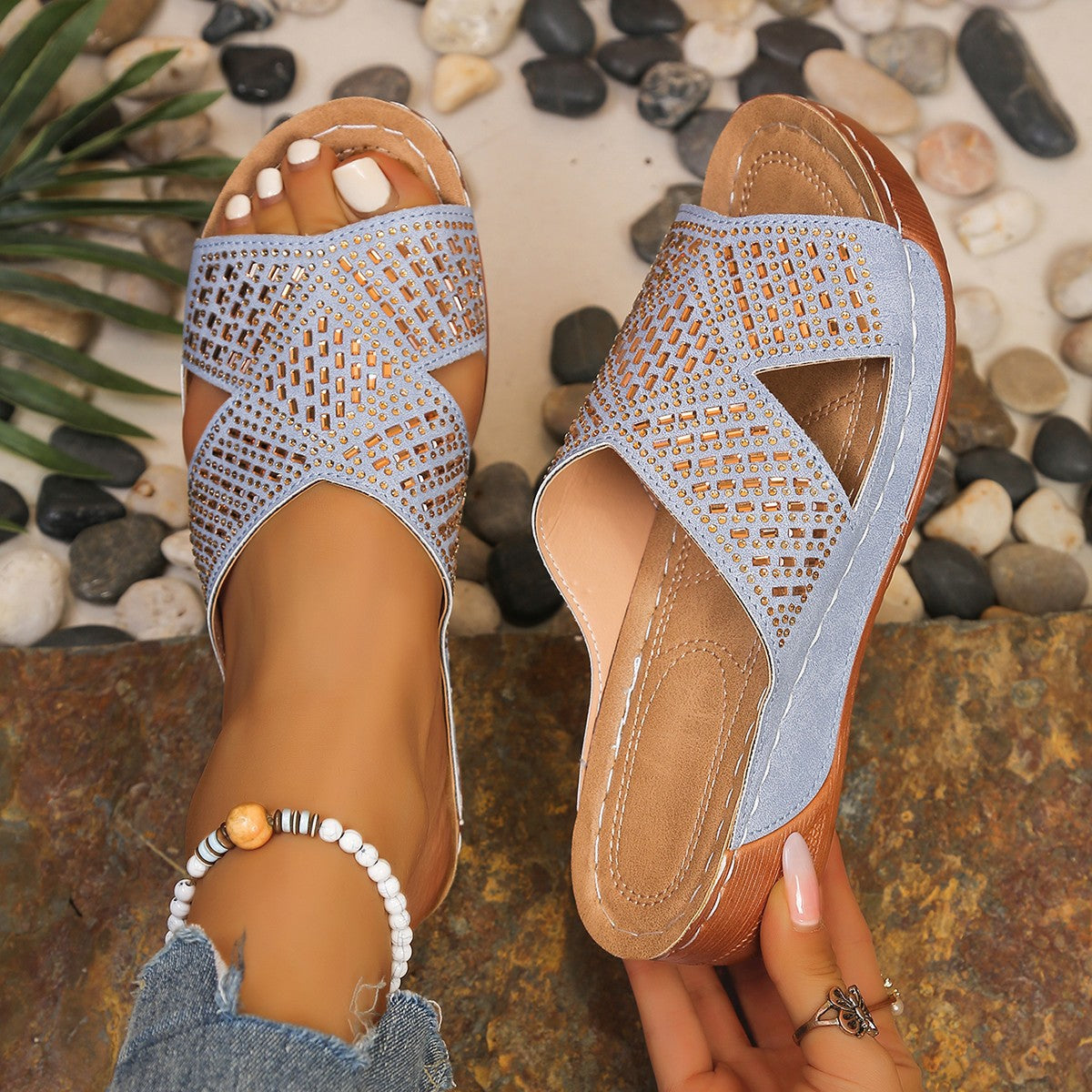 Chic Orthopedic Sandals with Unique Design