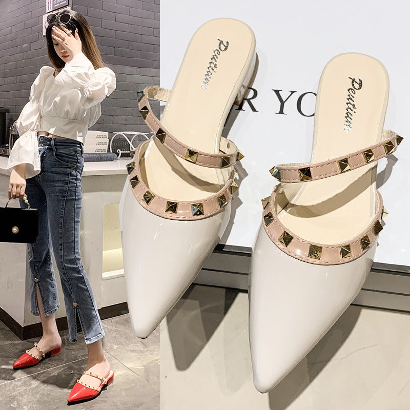 Graceful Orthopedic Sandals for Modern Look