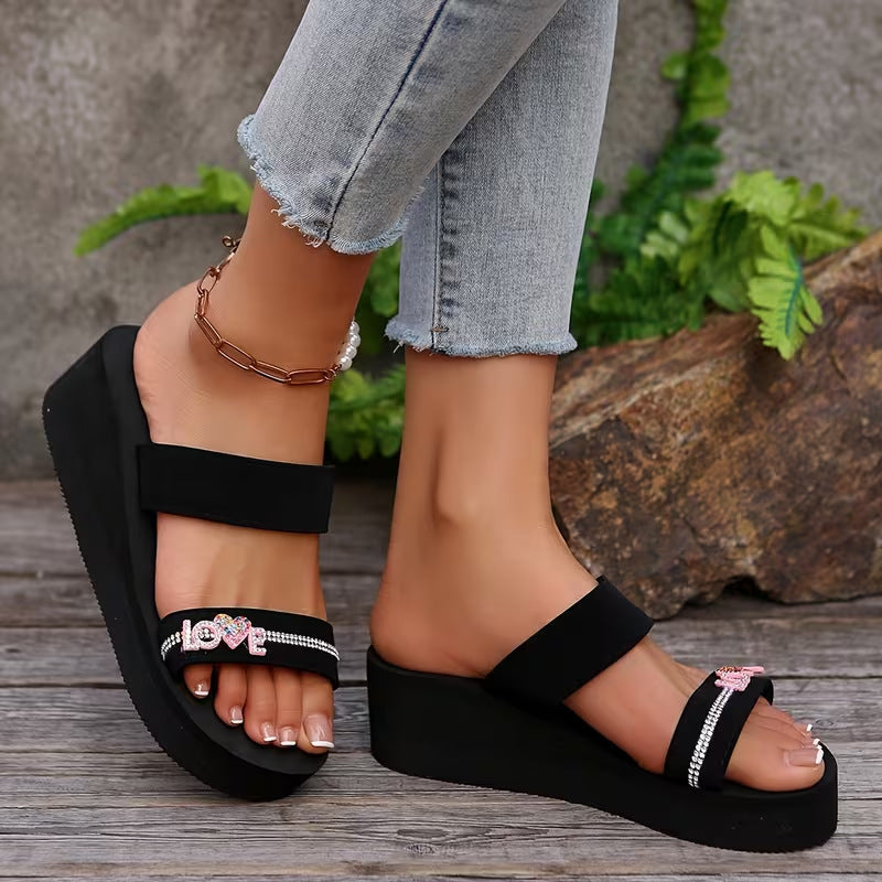 Graceful Orthopedic Sandals for Modern Look
