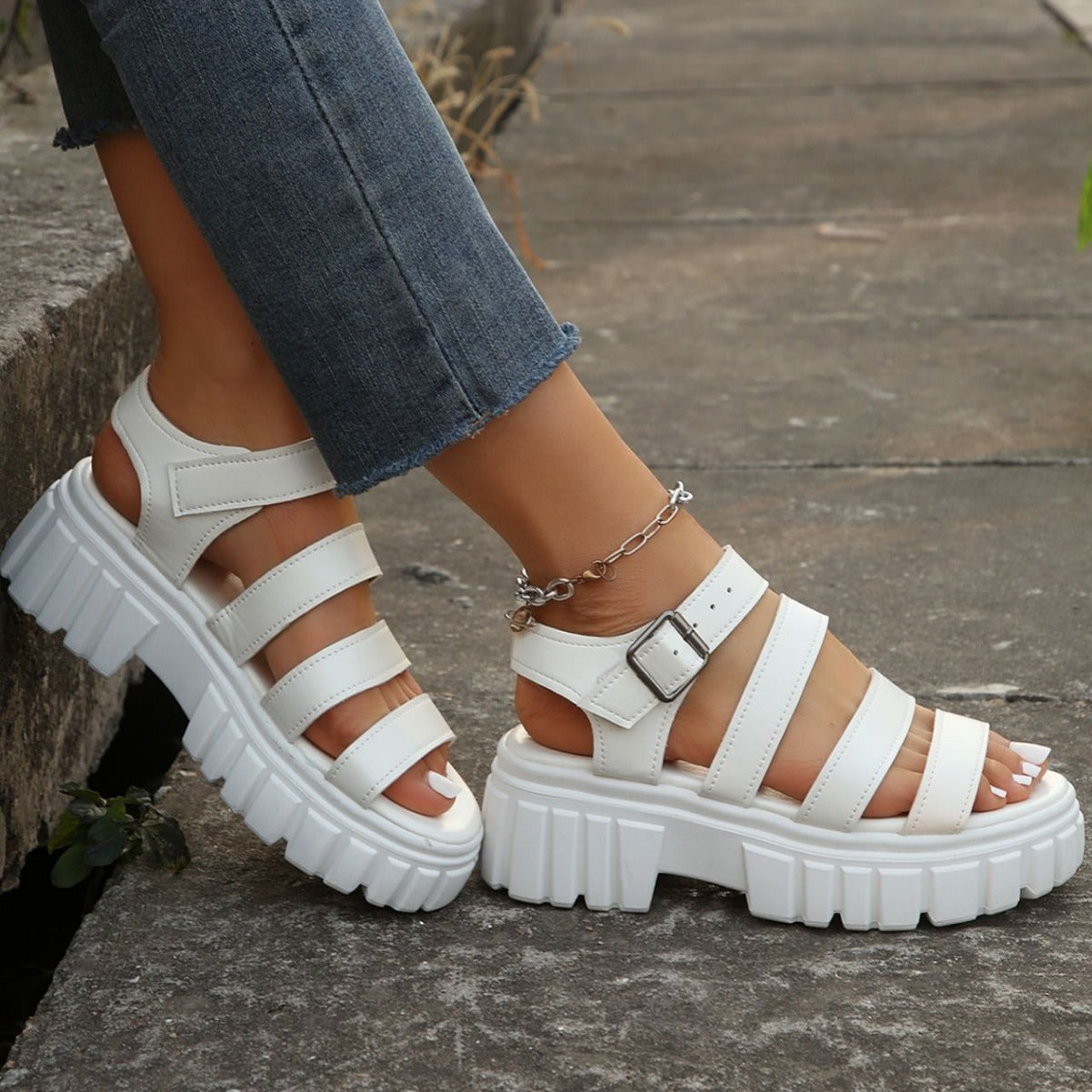 Chic Orthopedic Sandals with Unique Design