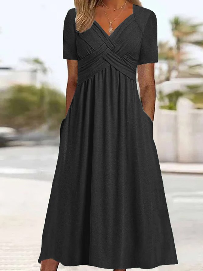 Sophisticated Dress with a Clean Classic Look
