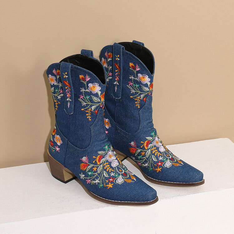 Chic Orthopedic Boots with Unique Design