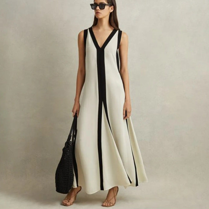 Sophisticated Dress with a Clean Classic Look