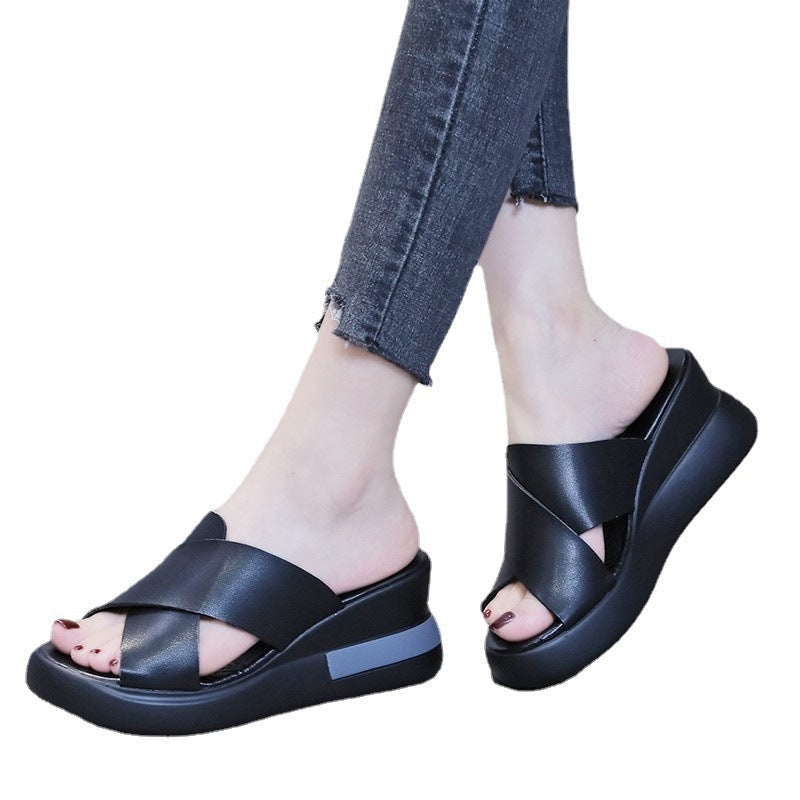 Chic Orthopedic Sandals with Unique Design