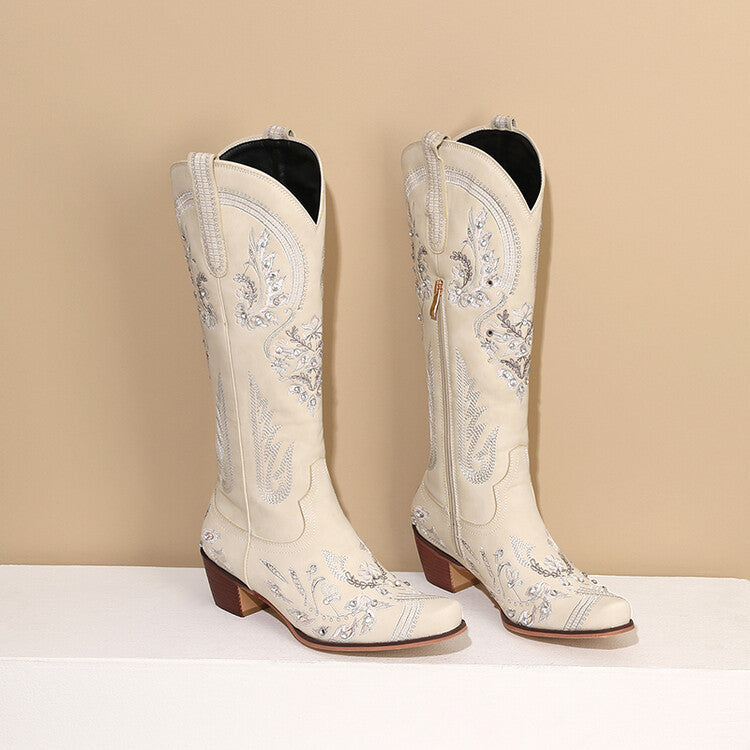 Chic Orthopedic Boots with Unique Design