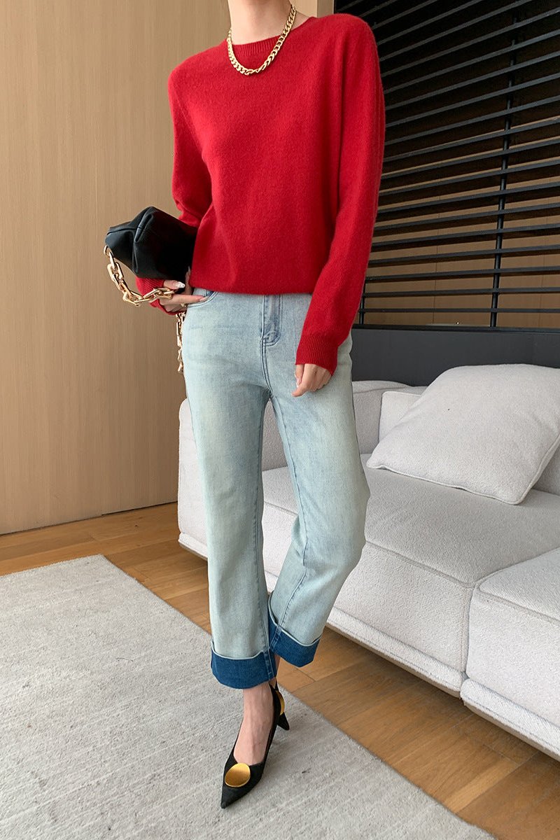 Classic Vintage & Enduringly Stylish Blouse