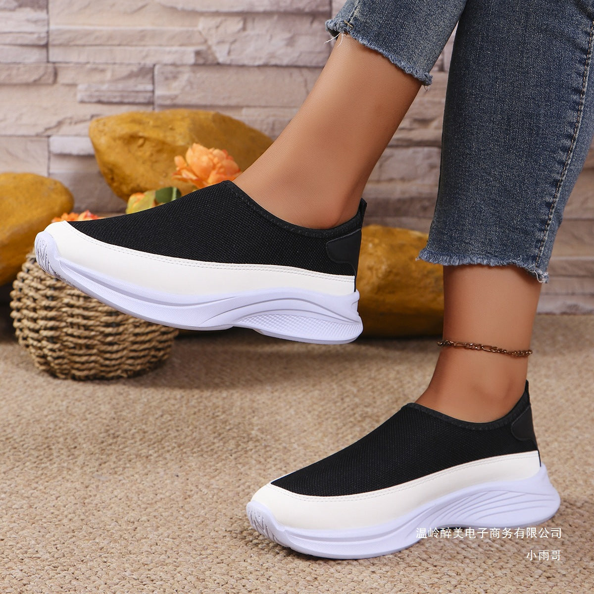 Comfortable Orthopedic Sneakers for Daily Wear