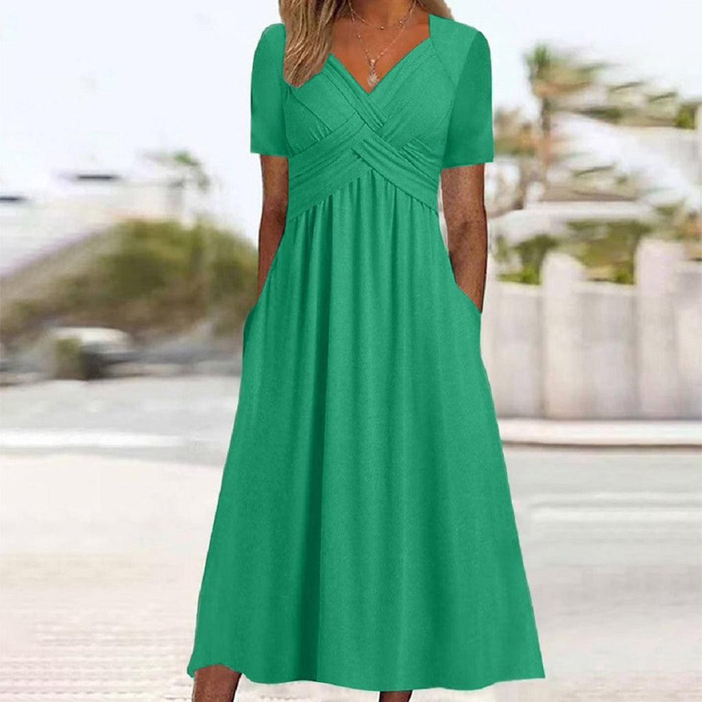 Beautifully Crafted Dress in a Classic Style