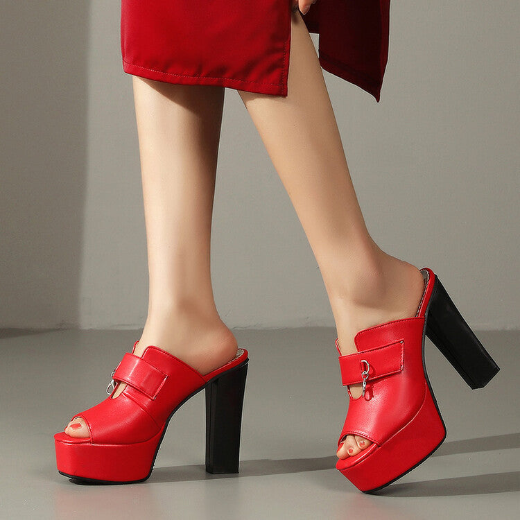Classic Orthopedic Sandals with Timeless Style