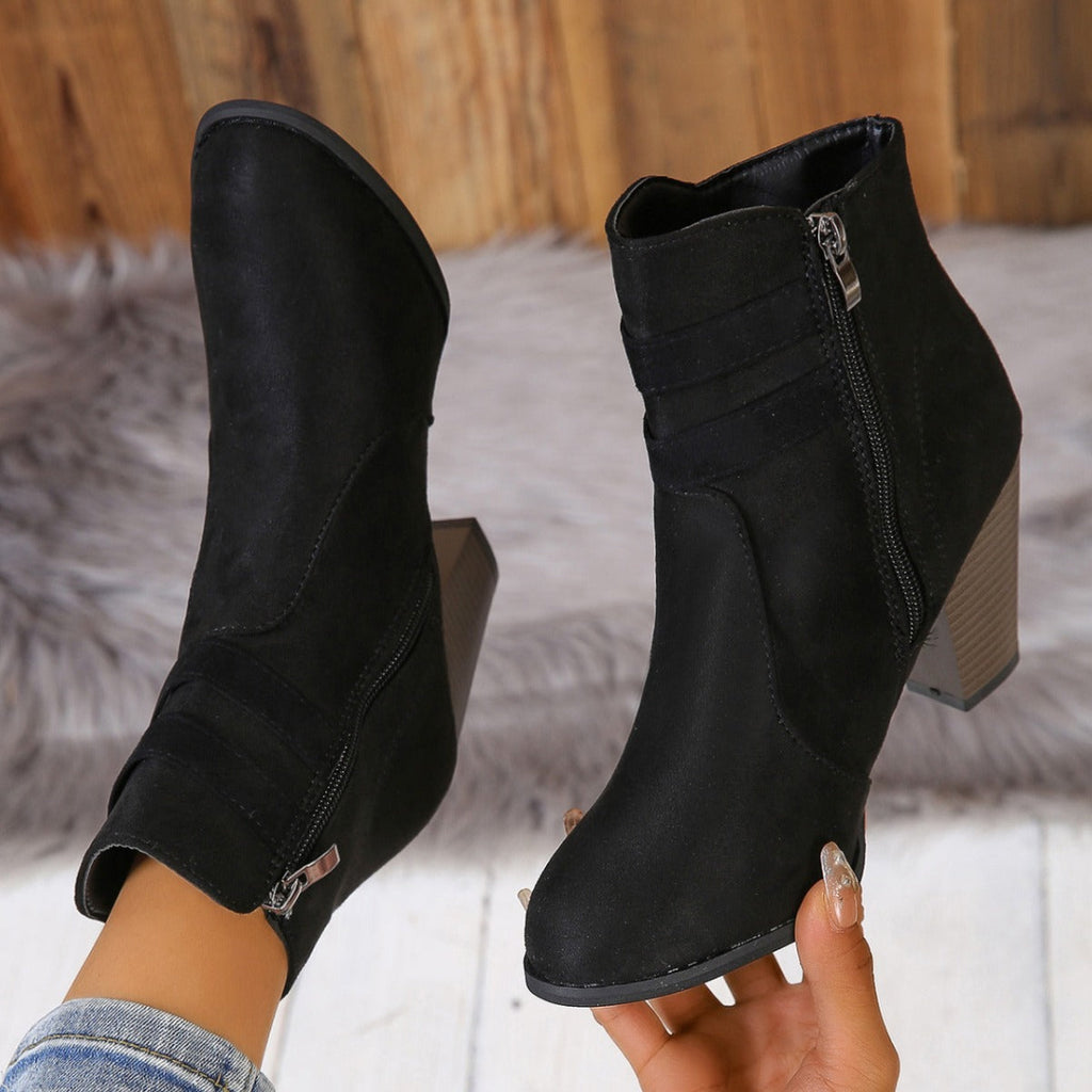 Graceful Orthopedic Boots for Modern Look