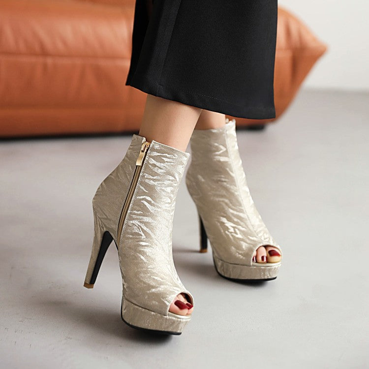 Chic Orthopedic Boots with Unique Design