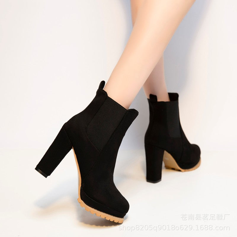 Chic Orthopedic Boots with Unique Design