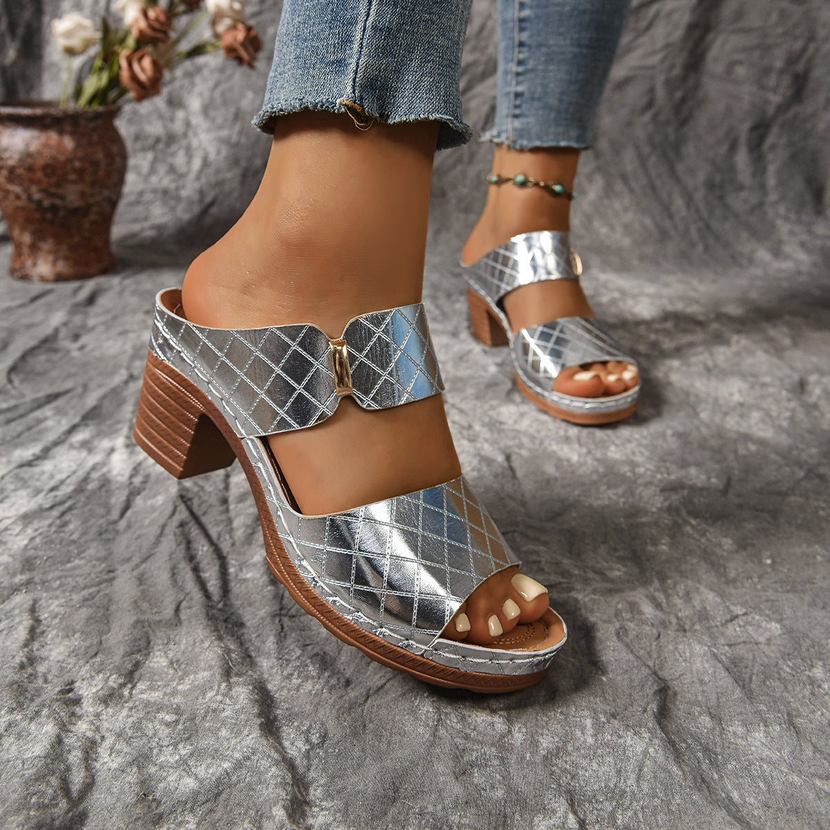 Graceful Orthopedic Sandals for Modern Look