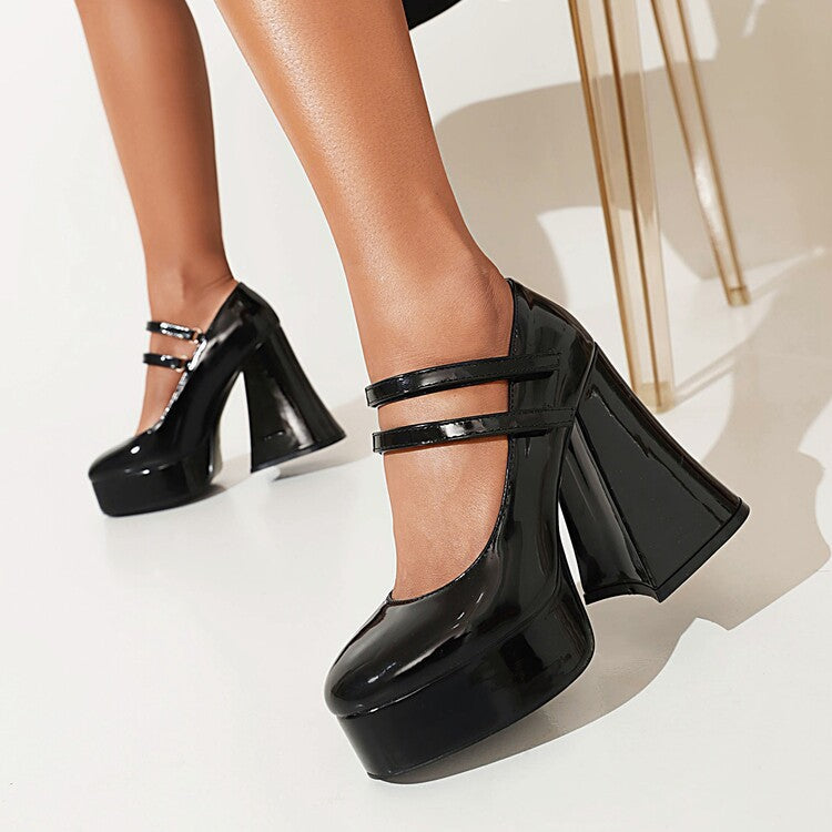Chic Orthopedic Sandals with Unique Design