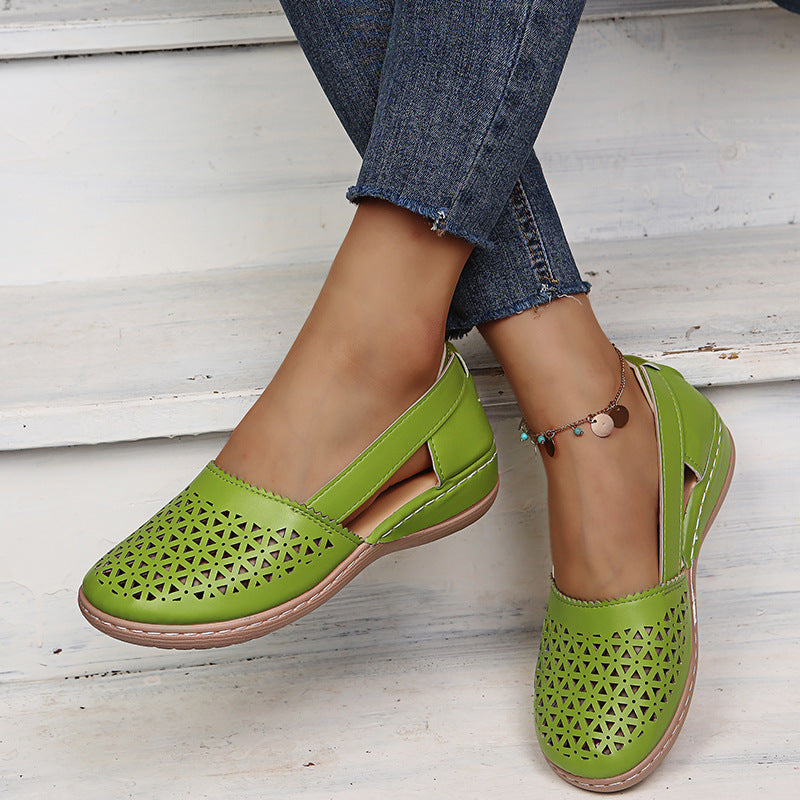 Graceful Orthopedic Sandals for Modern Look