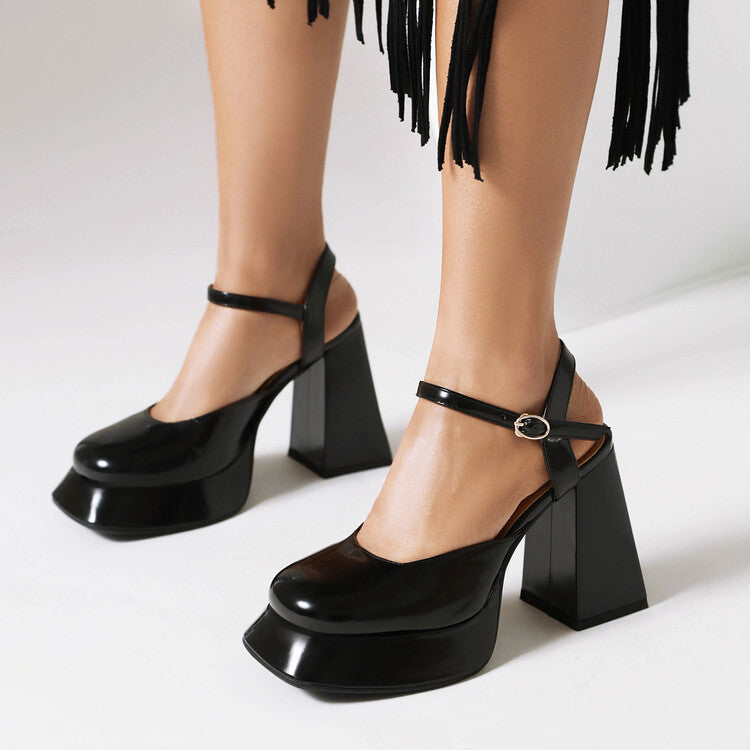 Beautifully Crafted Orthopedic Sandals