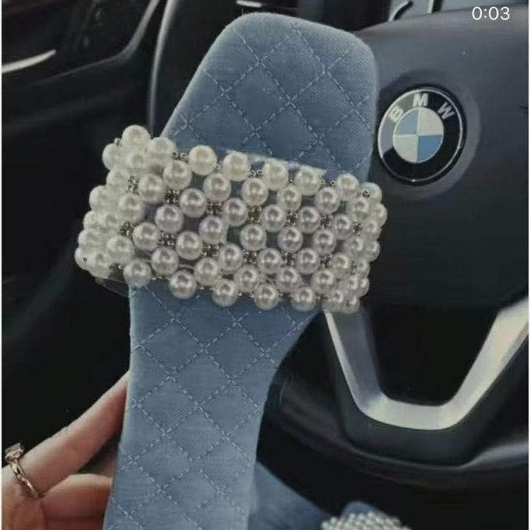 Chic Orthopedic Sandals with Unique Design