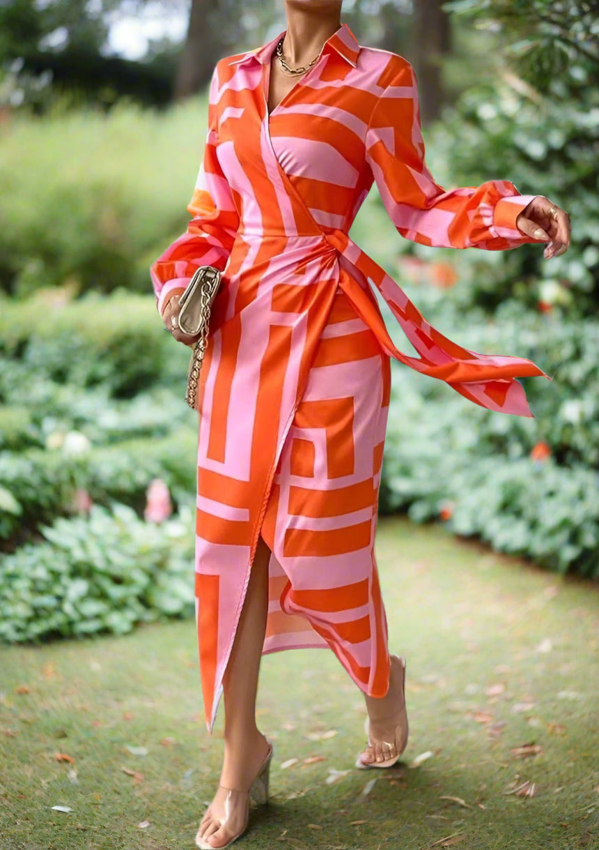 Well Tailored Dress with a Graceful Silhouette